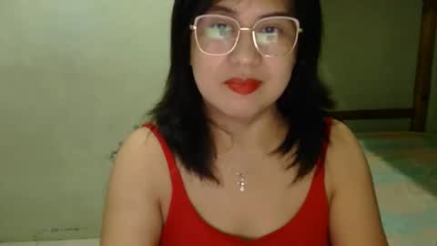 Snapshot of alissalove18 chatting on 05-30-26, 11:57 alissalove18 online show from 05-30-26, 11:57