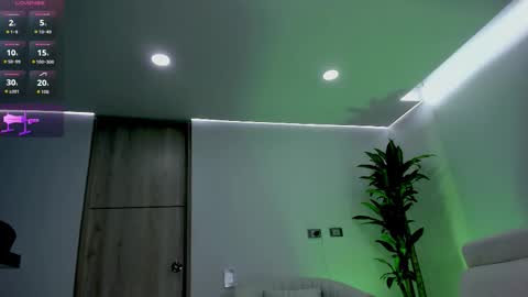 Snapshot of alissaowens_ chatting on 01-10-26, 10:50 Alissa owens online show from 01-10-26, 10:50