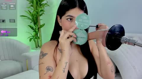 Snapshot of alissaowens_ chatting on 01-11-26, 11:15 Alissa owens online show from 01-11-26, 11:15