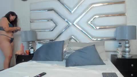 alissbluumm online show from 06-17-26, 02:29