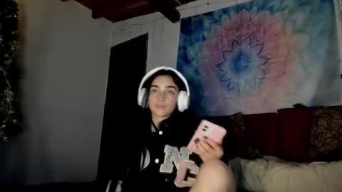 Alisson369  online show from 01-08-26, 09:00