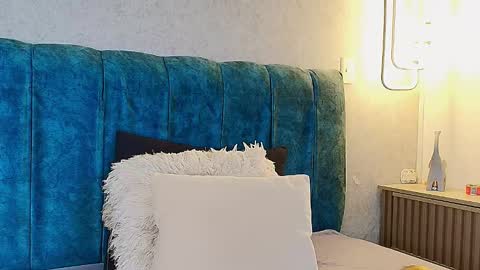 alisson_fox69 online show from 11-06-25, 01:39