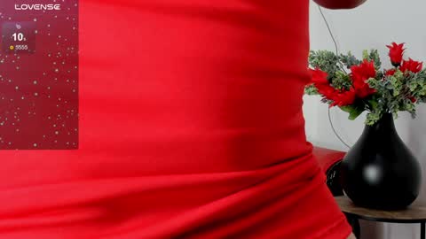 Snapshot of alissondomit chatting on 12-05-24, 02:11 Alisson Domit online show from 12-05-24, 02:11