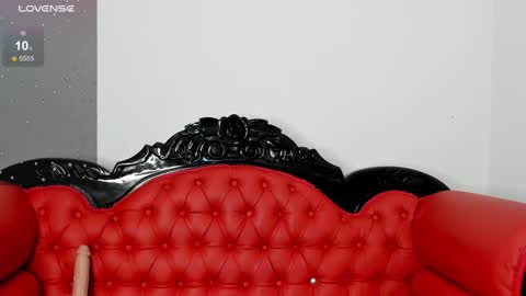 Snapshot of alissondomit chatting on 12-11-24, 11:21 Alisson Domit online show from 12-11-24, 11:21
