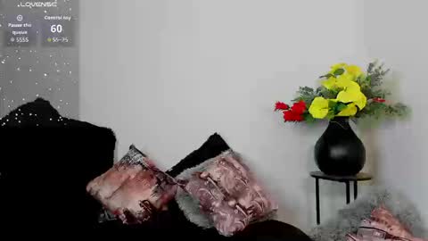 Snapshot of alissondomit chatting on 09-19-25, 02:51 Alisson Domit online show from 09-19-25, 02:51