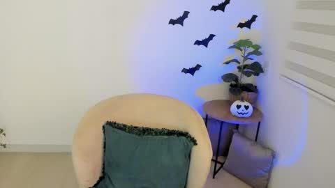 alisson online show from 10-26-25, 04:29