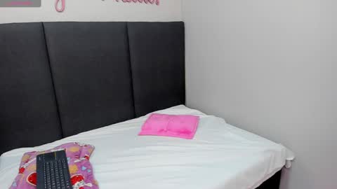 alissonmartin online show from 02-11-25, 03:18