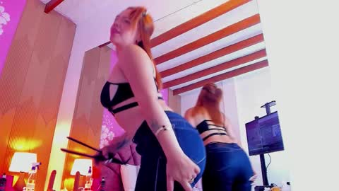 Snapshot of alissonpeach01 chatting on 10-01-25, 02:23 alissonpeach01 online show from 10-01-25, 02:23