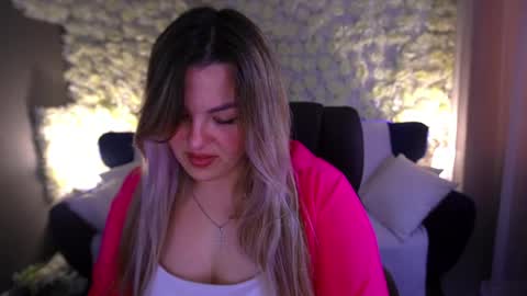 Snapshot of alissyagrayy chatting on 05-13-26, 06:22 alissyagrayy online show from 05-13-26, 06:22