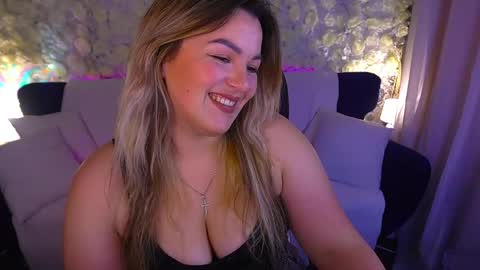 Snapshot of alissyagrayy chatting on 05-29-26, 05:38 alissyagrayy online show from 05-29-26, 05:38