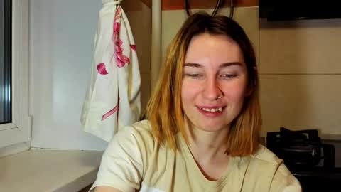 Snapshot of alisun_ chatting on 10-30-25, 03:46 A L I C E online show from 10-30-25, 03:46