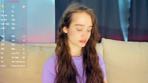 Alivia online show from 03-29-26, 08:25