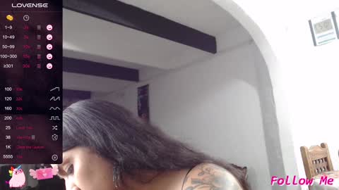 Snapshot of alix_beltran chatting on 01-06-25, 03:31 Alix online show from 01-06-25, 03:31