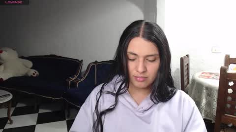 Alix online show from 03-28-26, 02:33