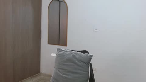 alix online show from 11-29-25, 06:00