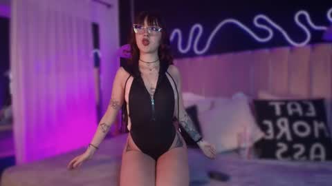 Ali online show from 04-15-26, 11:39