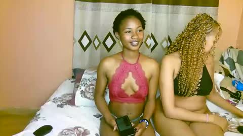 aliyah001 online show from 10-09-25, 06:50