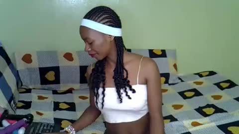 aliyah001 online show from 02-26-26, 05:17