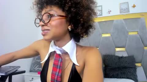 Snapshot of aliyahbrowns chatting on 01-13-26, 09:09 Aliyah... online show from 01-13-26, 09:09