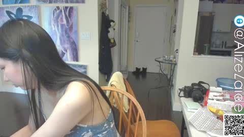 Alize Zaide online show from 12-14-24, 06:52