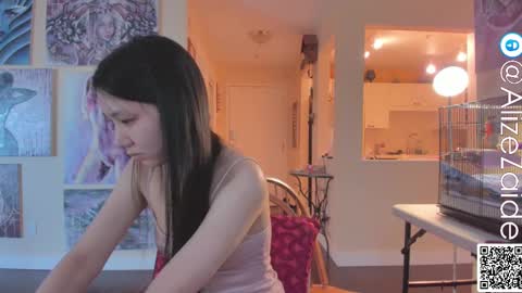 Alize Zaide online show from 02-11-25, 09:25