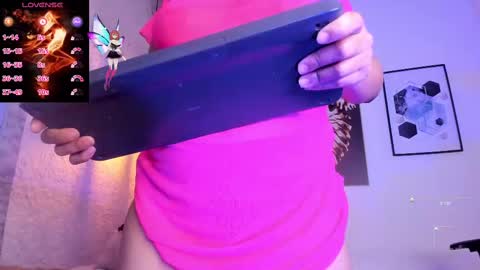 Snapshot of alizon_ chatting on 09-16-25, 08:21 Andrea online show from 09-16-25, 08:21