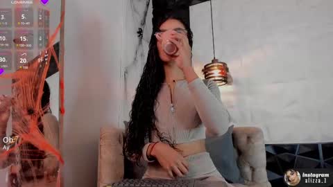 Snapshot of alizza_ chatting on 10-15-25, 11:43 alizza_ online show from 10-15-25, 11:43
