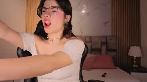 alkivamoon online show from 05-04-26, 06:59