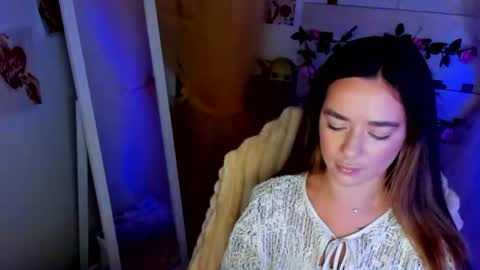 Snapshot of allana_dream chatting on 07-03-26, 12:00 Allana online show from 07-03-26, 12:00