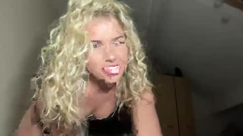 Allana online show from 12-14-25, 06:12