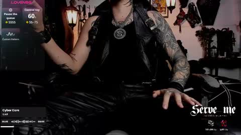Snapshot of allanhurtss chatting on 07-23-26, 06:28 online show from 07-23-26, 06:28