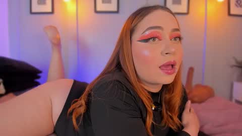 Laura online show from 02-02-26, 06:12