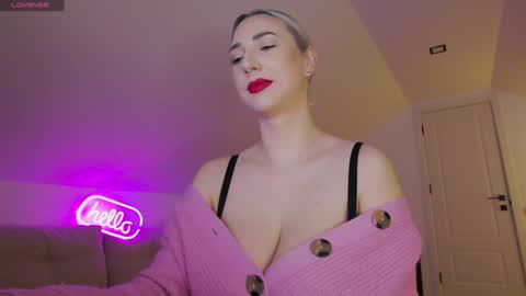 A day u didnt smile is a lost day online show from 03-04-26, 09:26