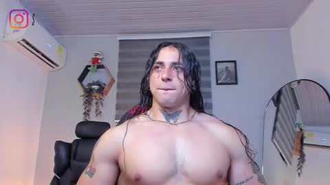 Snapshot of allen_rosse chatting on 04-30-26, 04:19 independent model 3 online show from 04-30-26, 04:19