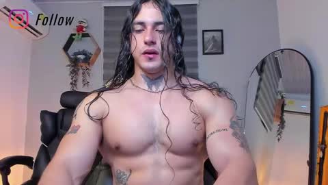 Snapshot of allen_rosse chatting on 05-01-26, 04:17 independent model 3 online show from 05-01-26, 04:17