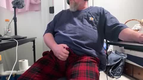 Allergictolove online show from 03-02-26, 12:46