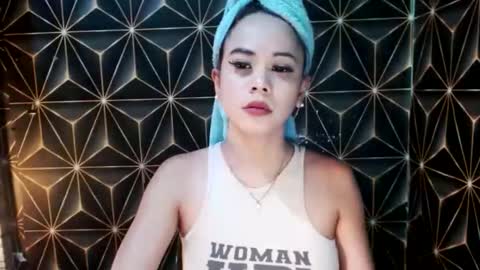 Snapshot of allfor_lavinia chatting on 12-21-25, 03:24 Lavinia online show from 12-21-25, 03:24