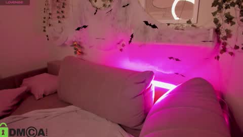 Snapshot of alli_aster chatting on 11-04-25, 02:10 alli_aster online show from 11-04-25, 02:10