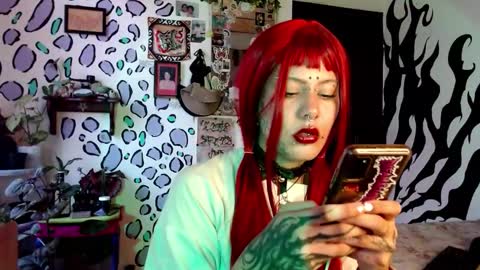 allice_rousse_ online show from 10-05-25, 10:07