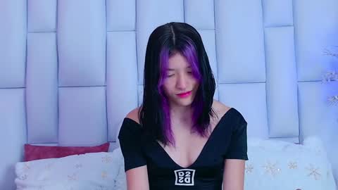 Allicia online show from 01-13-25, 07:21