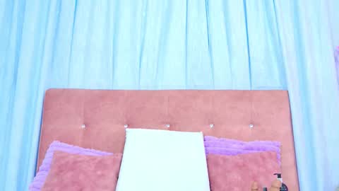 Allicia online show from 12-02-25, 07:20