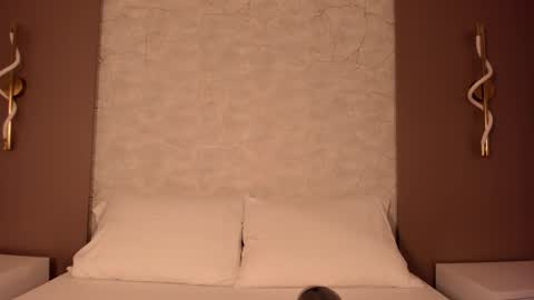 A L L I E online show from 02-10-26, 02:37