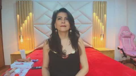 Aliie  online show from 10-17-25, 11:57