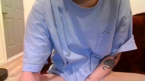 alliebearx online show from 02-19-25, 05:38