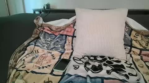 Snapshot of alliebearx chatting on 06-16-26, 05:48 alliebearx online show from 06-16-26, 05:48