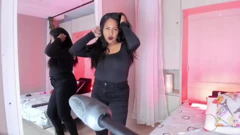 ALISON   online show from 03-25-26, 07:42