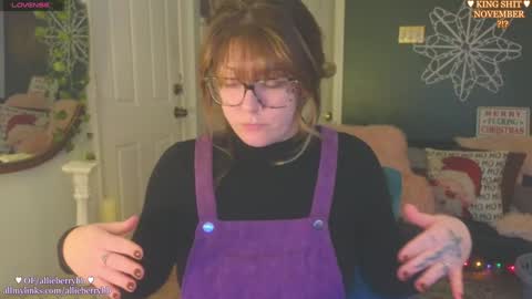 Snapshot of allieberrybb chatting on 12-03-24, 04:50  bb  online show from 12-03-24, 04:50