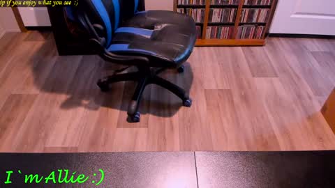 Allie online show from 12-29-24, 10:25