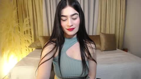 Snapshot of allierose_ chatting on 06-05-26, 02:12 Allie online show from 06-05-26, 02:12