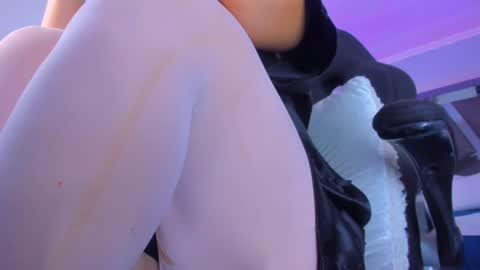    online show from 01-23-25, 01:45